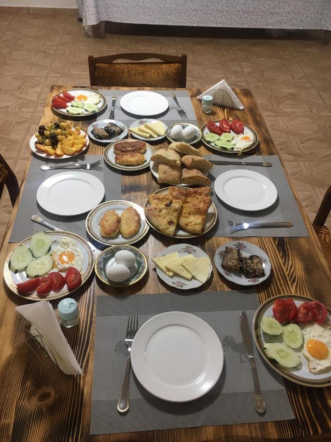 Zhabeshi Guest House Victor מראה חיצוני תמונה