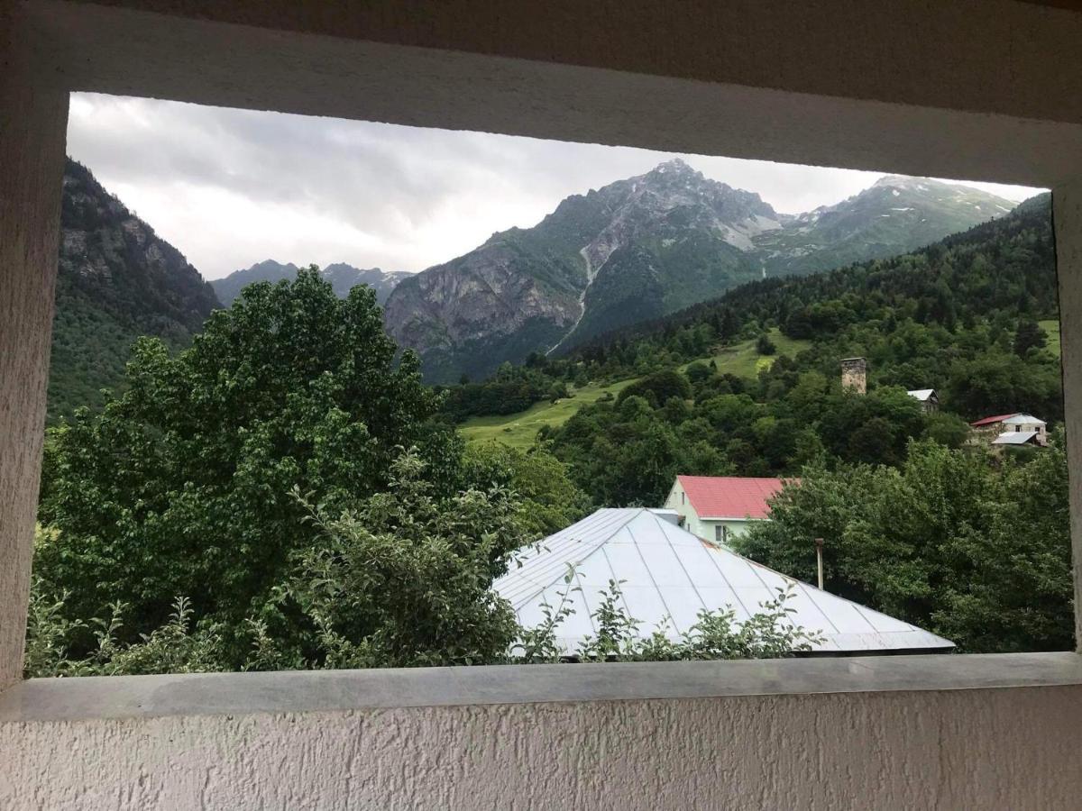 Zhabeshi Guest House Victor מראה חיצוני תמונה
