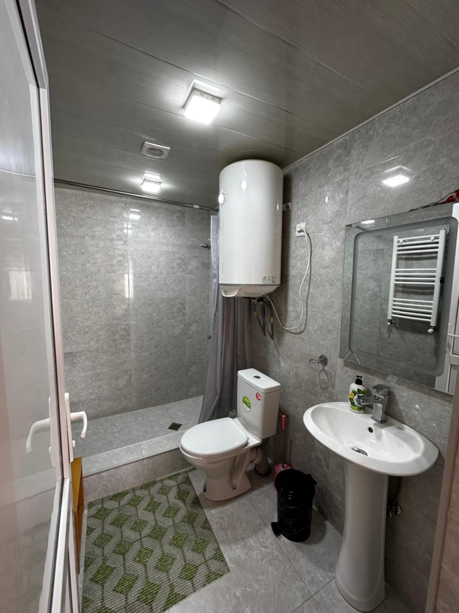 Zhabeshi Guest House Victor מראה חיצוני תמונה